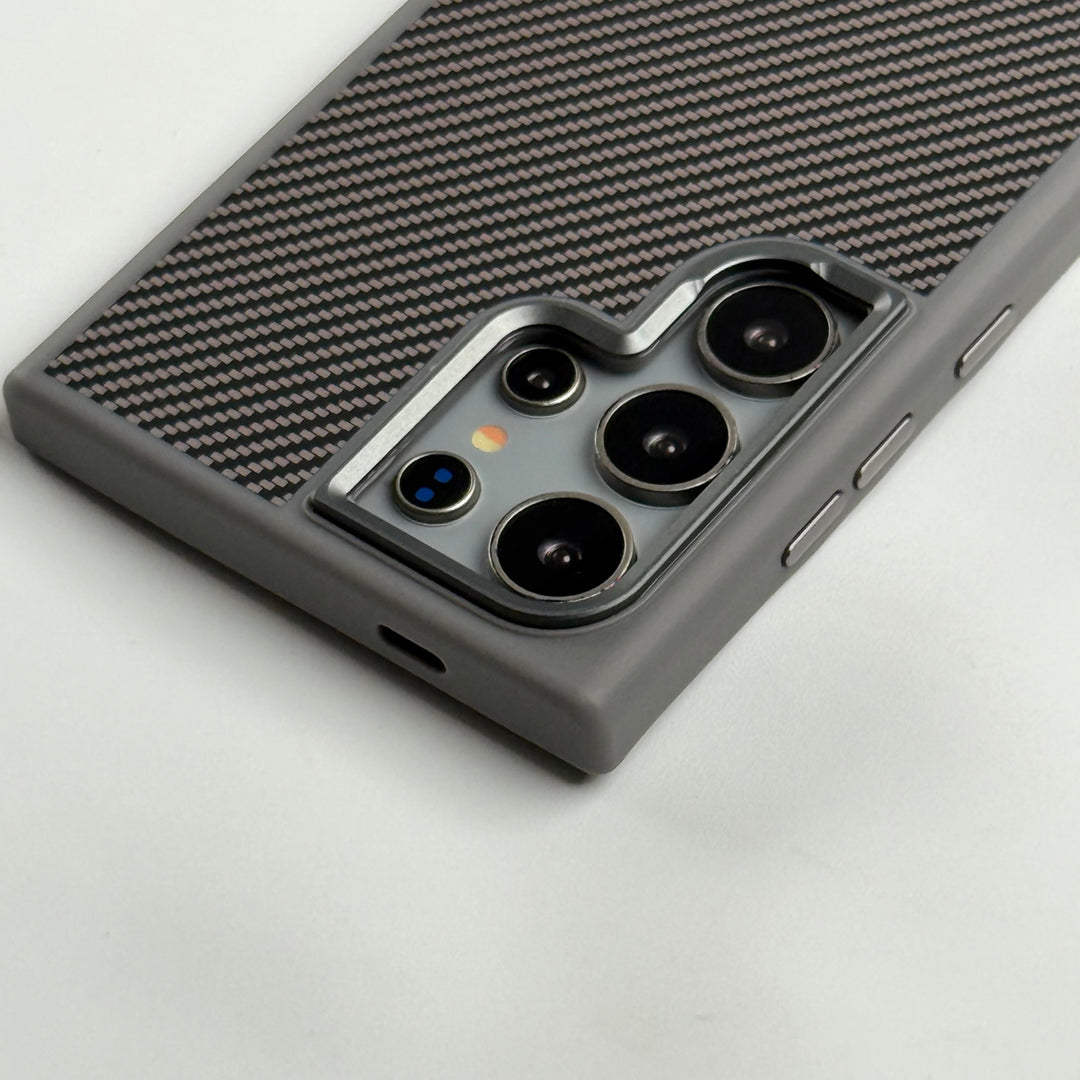 Samsung Galaxy S24 Ultra Premium Carbon Fiber Texture MagSafe Magnetic Case Cover