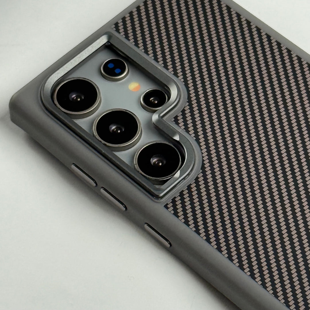 Samsung Galaxy S24 Ultra Premium Carbon Fiber Texture MagSafe Magnetic Case Cover