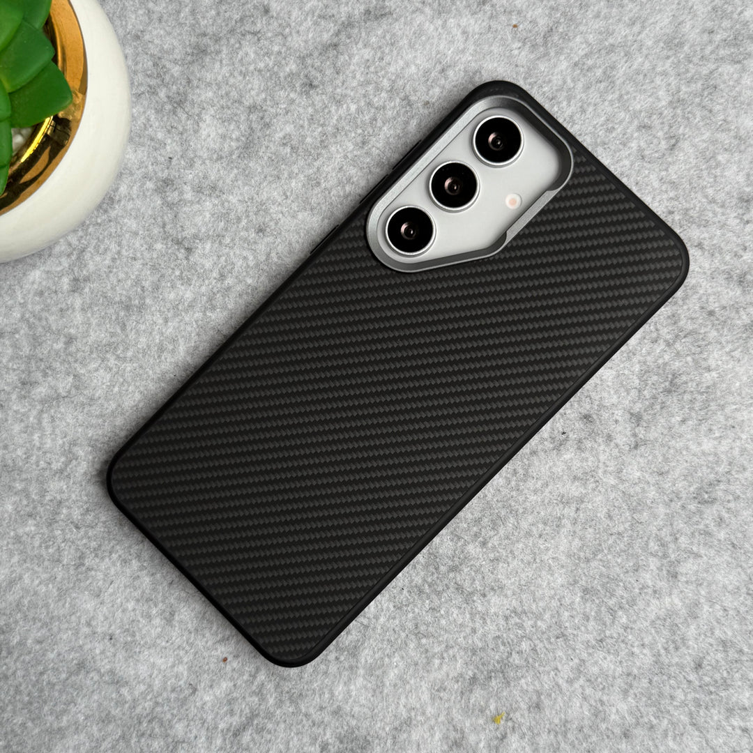 Samsung Galaxy S25 Carbon Fiber Design Case