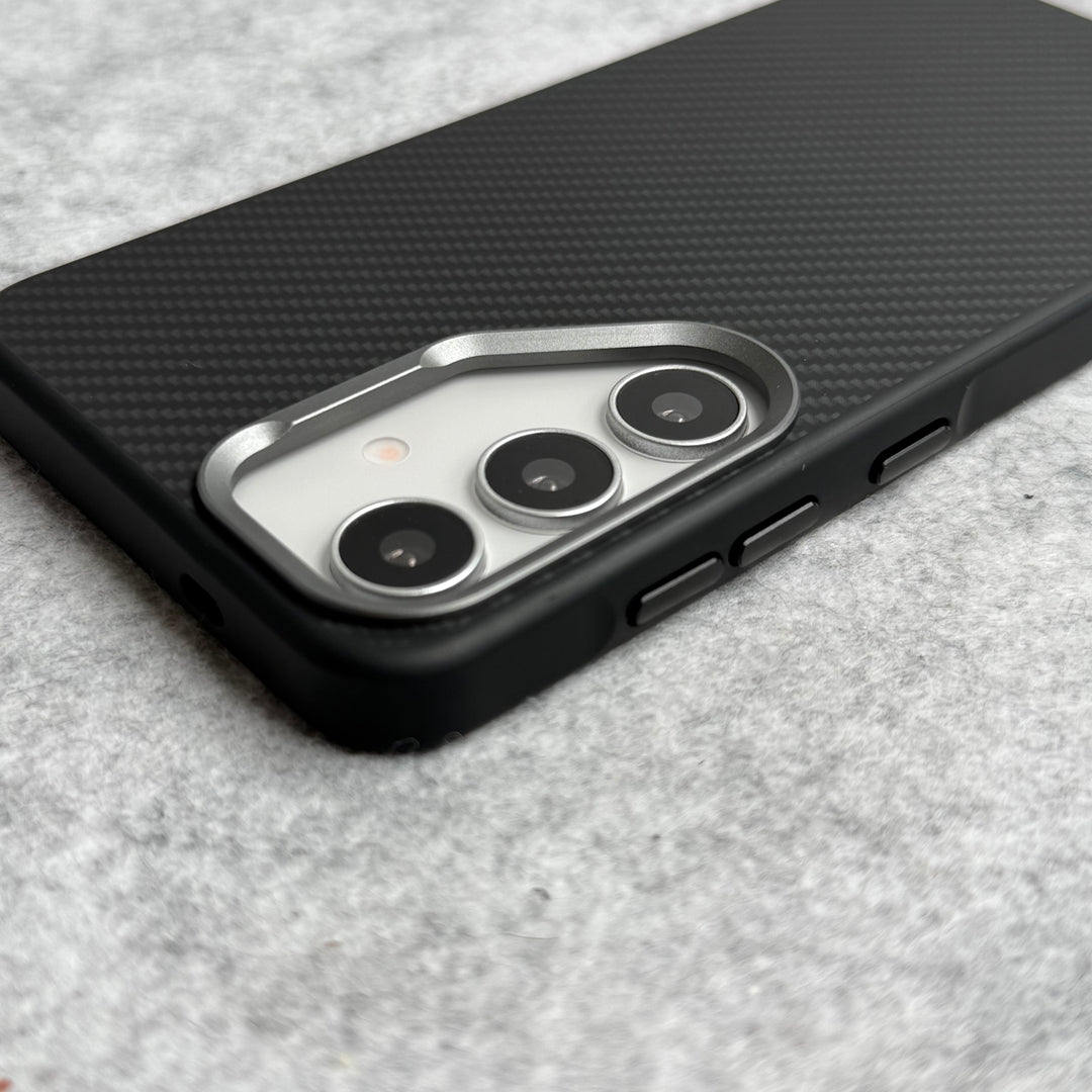 Samsung Galaxy S25 Carbon Fiber Design Case