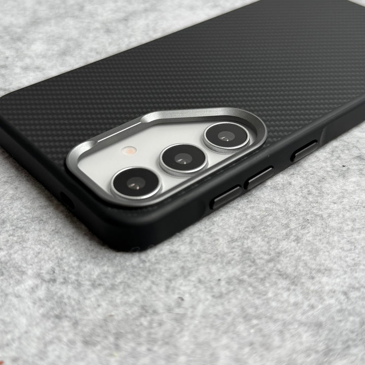 Samsung Galaxy S25 Carbon Fiber Design Case