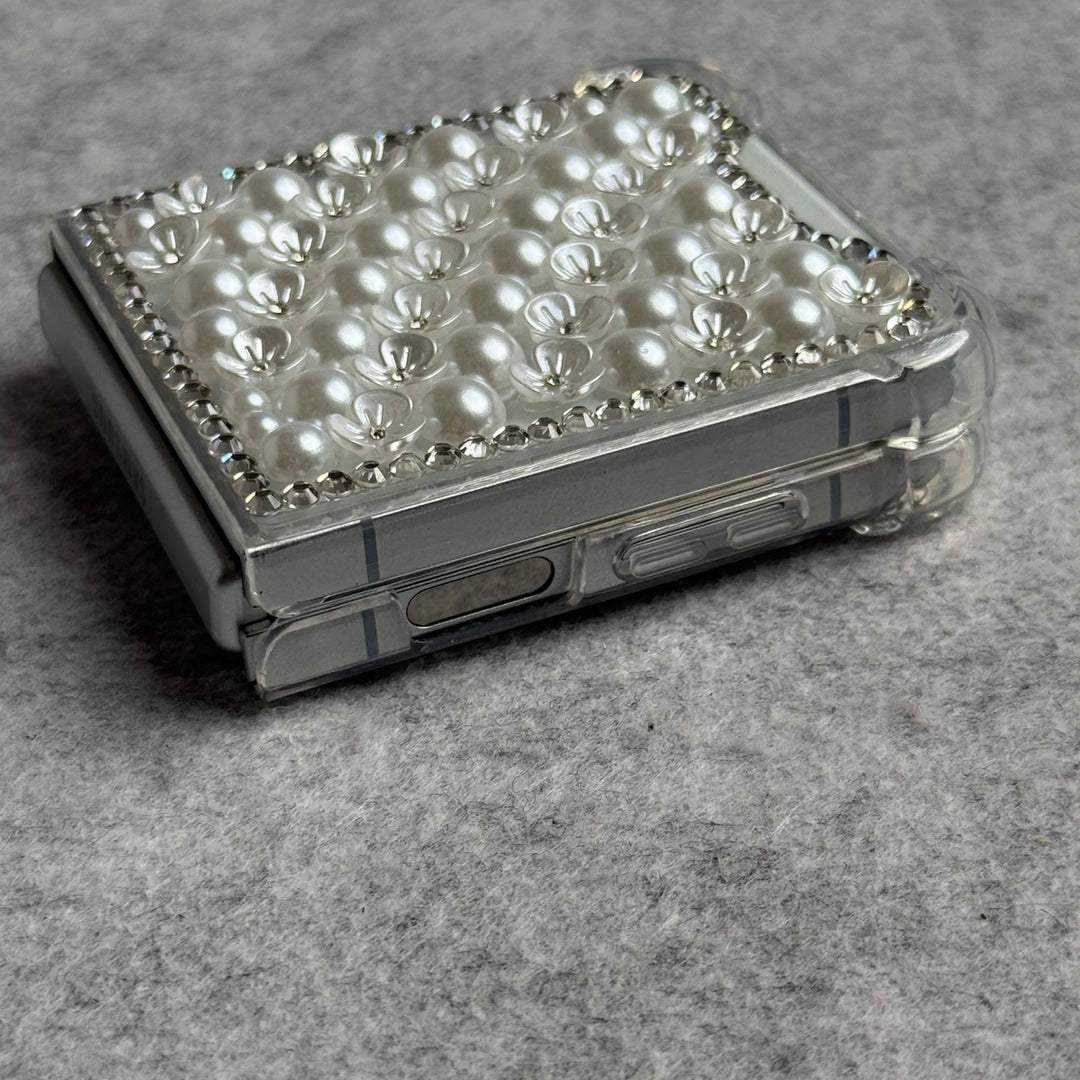 Samsung Galaxy Z Flip 6 Small Pearl Flower Style Case Cover