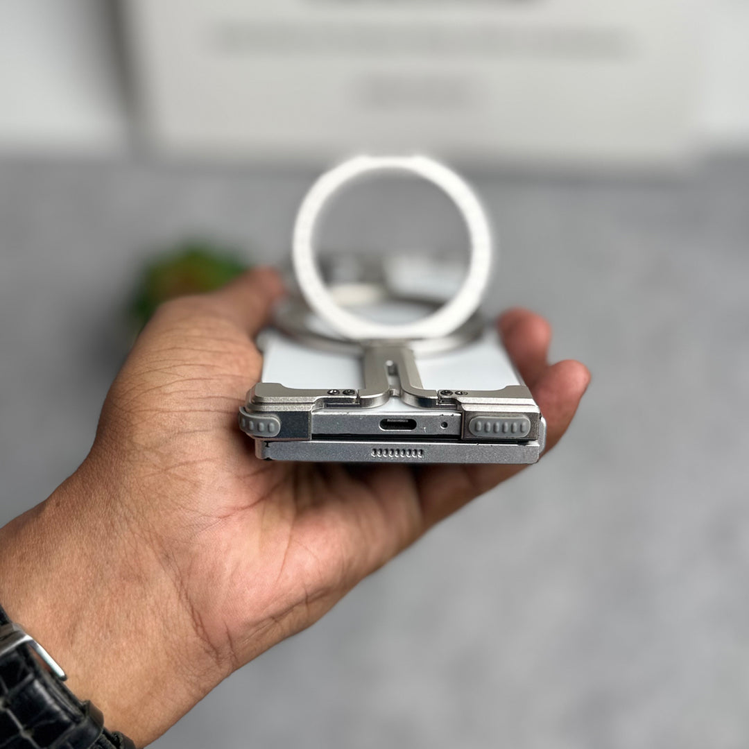 Samsung Galaxy Z Fold 6 Metals Frameless Bumper Case With Rotating Stand