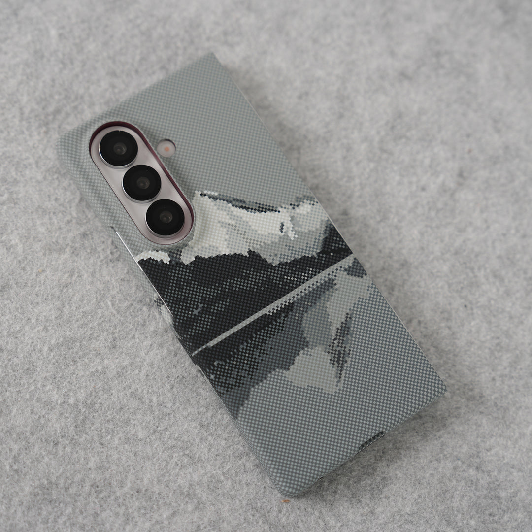 Samsung Galaxy Z Fold 7 Carbon Fiber Texture Aramid Design Hard Pc MagSafe Case Cover