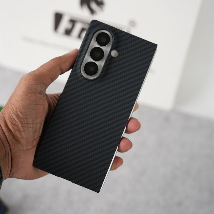 Samsung Galaxy Z Fold 7 Carbon Fiber Texture Aramid Design Hard Pc MagSafe Case Cover