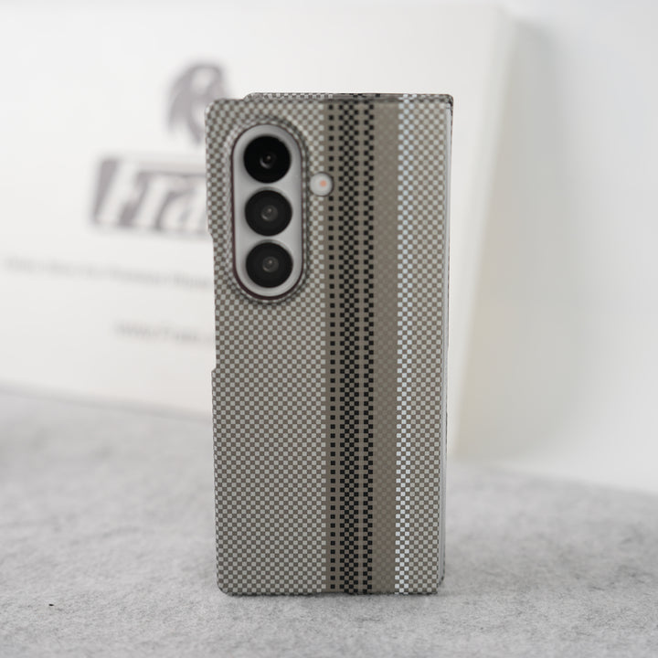 Samsung Galaxy Z Fold 7 Carbon Fiber Texture Aramid Design Hard Pc MagSafe Case Cover