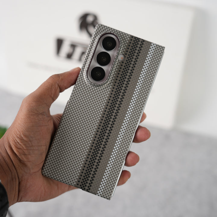 Samsung Galaxy Z Fold 7 Carbon Fiber Texture Aramid Design Hard Pc MagSafe Case Cover