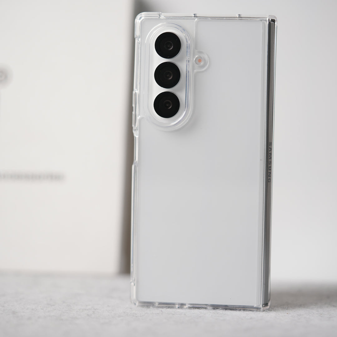 Samsung Galaxy Z Fold 7 Sleek Transparent Case Cover