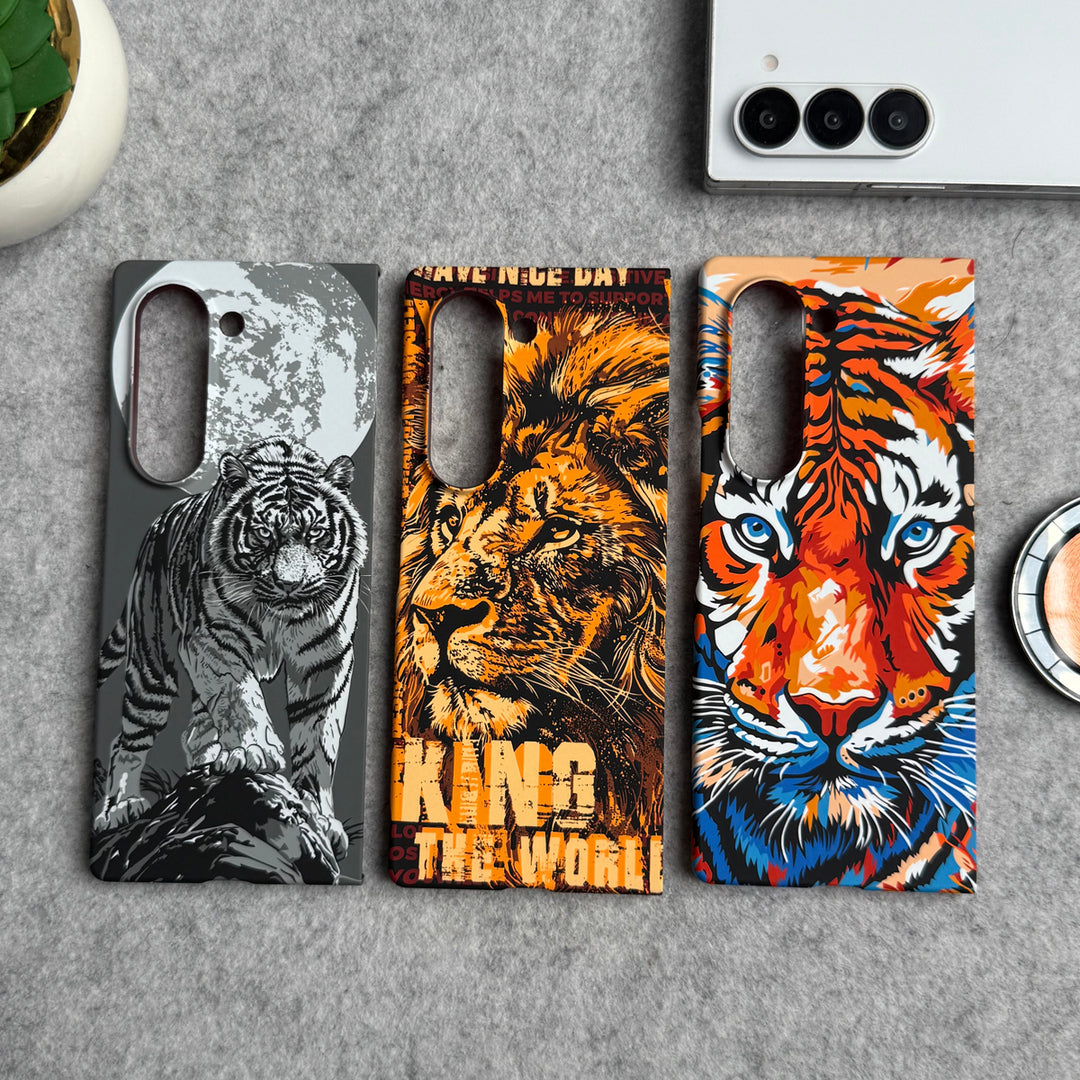 Samsung Galaxy Z Fold Series Carbon Fiber Texture Tiger Lion Design Hard Pc MagSafe Case Cover