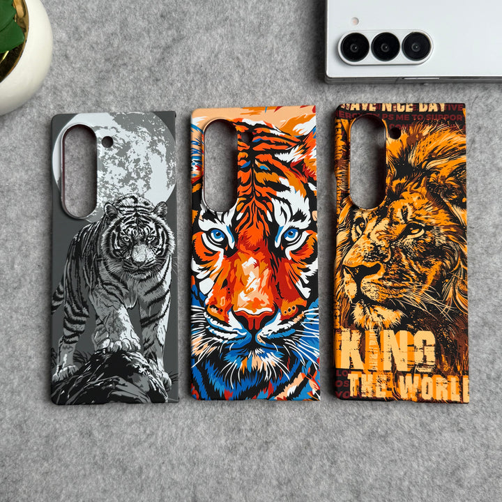 Samsung Galaxy Z Fold Series Carbon Fiber Texture Tiger Lion Design Hard Pc MagSafe Case Cover
