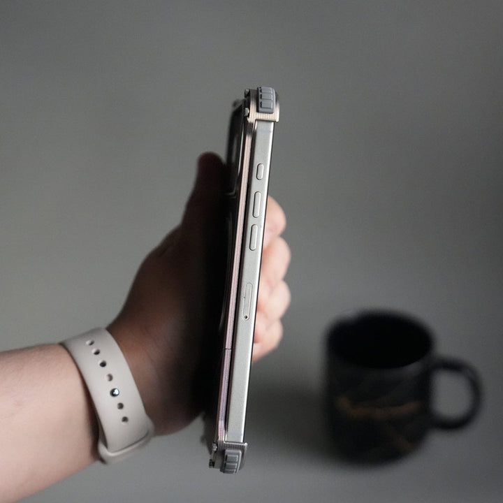 FRATO Aeroflex Metal iPhone 17 Series Premium Silver Carbon Design Aluminium Metal Snap On Rotating Stand case