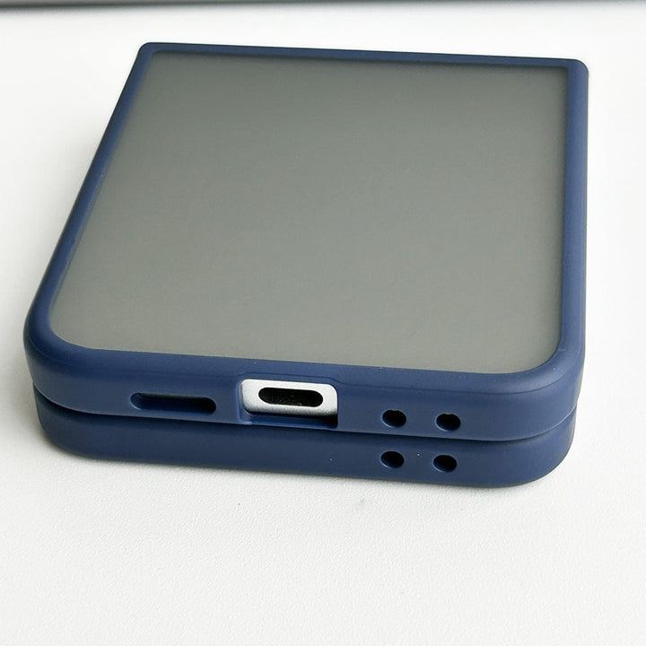 FRATO Flip 6 Collection Samsung Galaxy Z Flip 6 Frosted Smoke Case