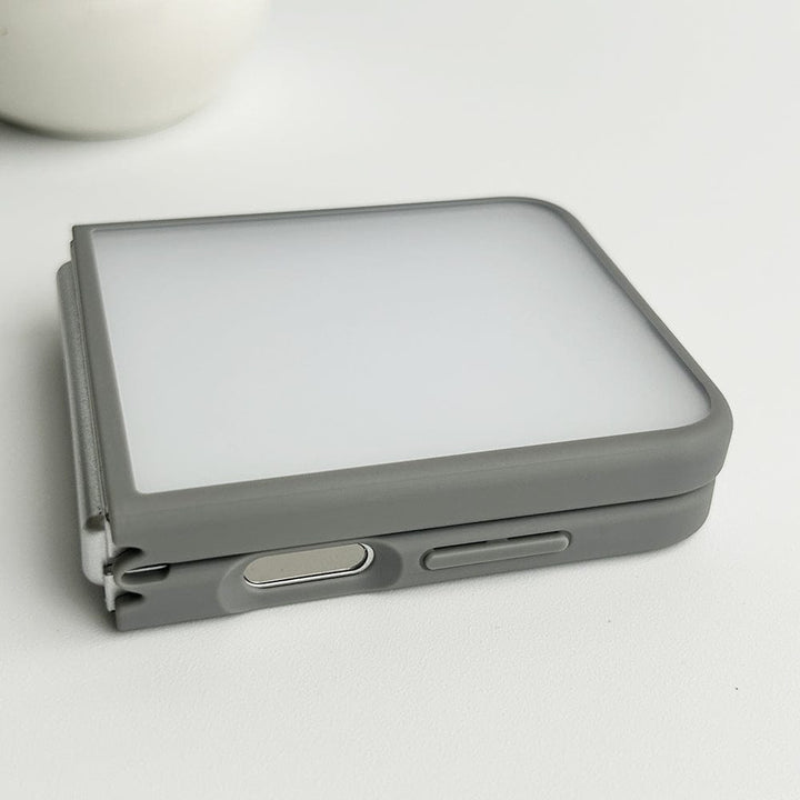 FRATO Flip 6 Collection Samsung Galaxy Z Flip 6 Frosted Smoke Case