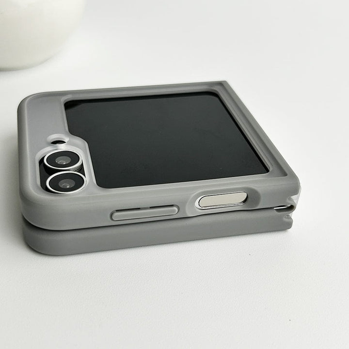 FRATO Flip 6 Collection Samsung Galaxy Z Flip 6 Frosted Smoke Case