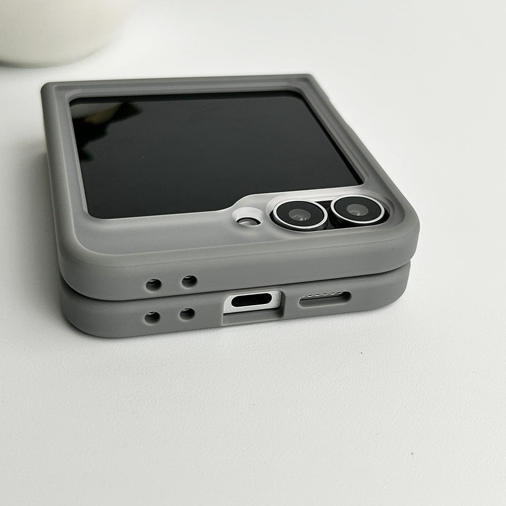 FRATO Flip 6 Collection Samsung Galaxy Z Flip 6 Frosted Smoke Case