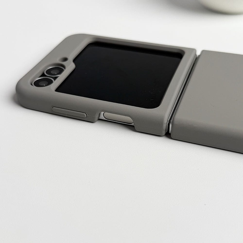 FRATO Flip 6 Collection Samsung Galaxy Z Flip 6 Smooth Premium Silicone Cover