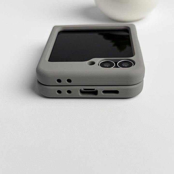 FRATO Flip 6 Collection Samsung Galaxy Z Flip 6 Smooth Premium Silicone Cover