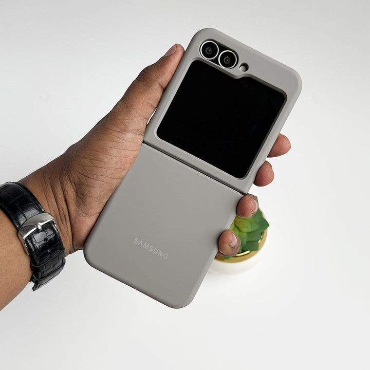 FRATO Flip 6 Collection Samsung Galaxy Z Flip 6 Smooth Premium Silicone Cover