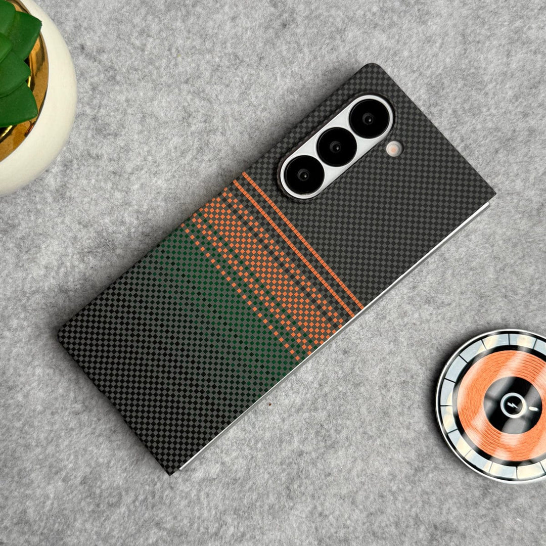 FRATO Fold 6 Collection Design 3 Samsung Galaxy Z Fold 6 Carbon Fiber Texture Aramid Design Hard Pc MagSafe Case Cover