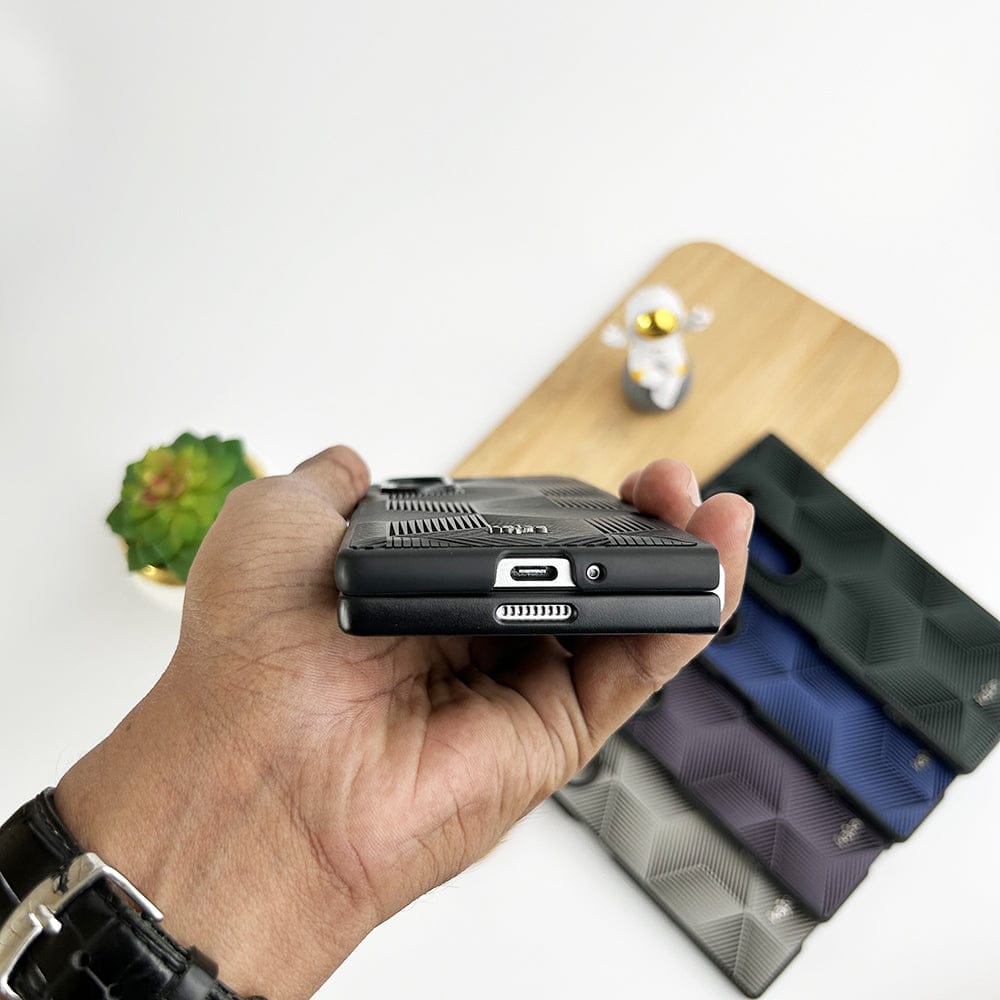 FRATO Fold 6 Collection Samsung Galaxy Z Fold 6 Slim Rubberize 3D Cube Pattern Cover
