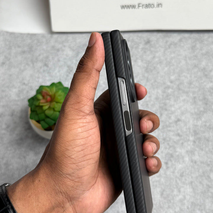 FRATO Fold 6 Collection Samsung Galaxy Z Fold 6 Small Carbon Line Pattern Case Cover