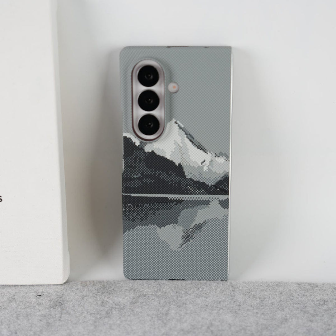 FRATO Fold 7 Collection Design 1 Samsung Galaxy Z Fold 7 Carbon Fiber Texture Aramid Design Hard Pc MagSafe Case Cover