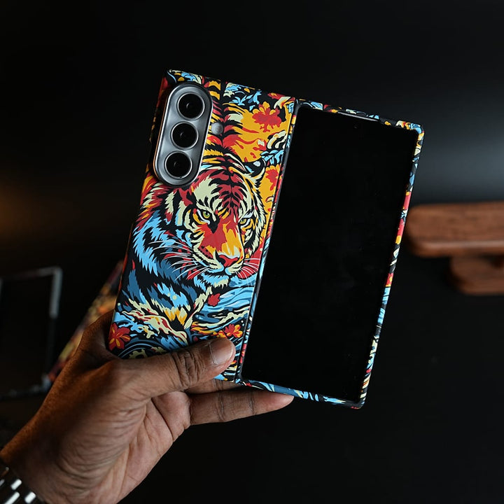 FRATO Fold 7 Collection Design 2 Wildlife Graphic Printed Case for Samsung Galaxy Z Fold 7 | MagSafe Compatible | Protective Cover
