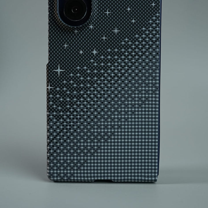 FRATO Fold 7 Collection Galaxy Fold 7 Premium Pixel Gradient MagSafe Case with Metal Camera Frame