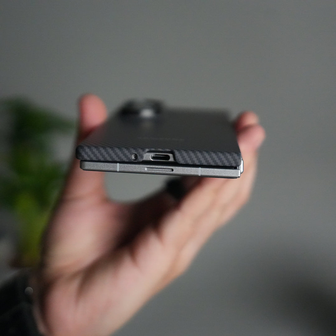 FRATO Fold 7 Collection Galaxy Z Fold 7 Carbon Fiber Texture Back Case with Front Membrane | Ultra-Thin Protective Cover