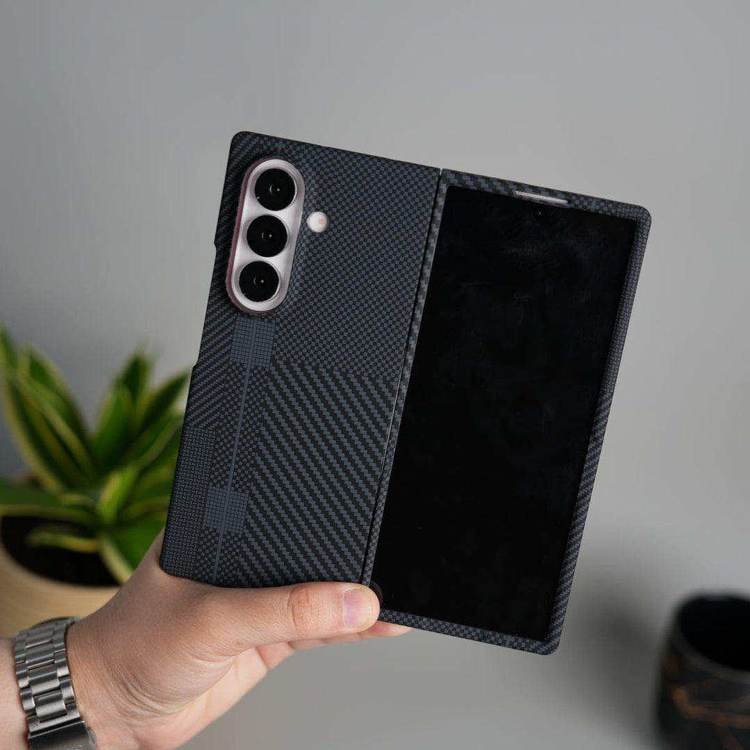 FRATO Fold 7 Collection Galaxy Z Fold 7 Carbon Fiber Texture Design Hard Pc MagSafe Case Cover BlackMix Design