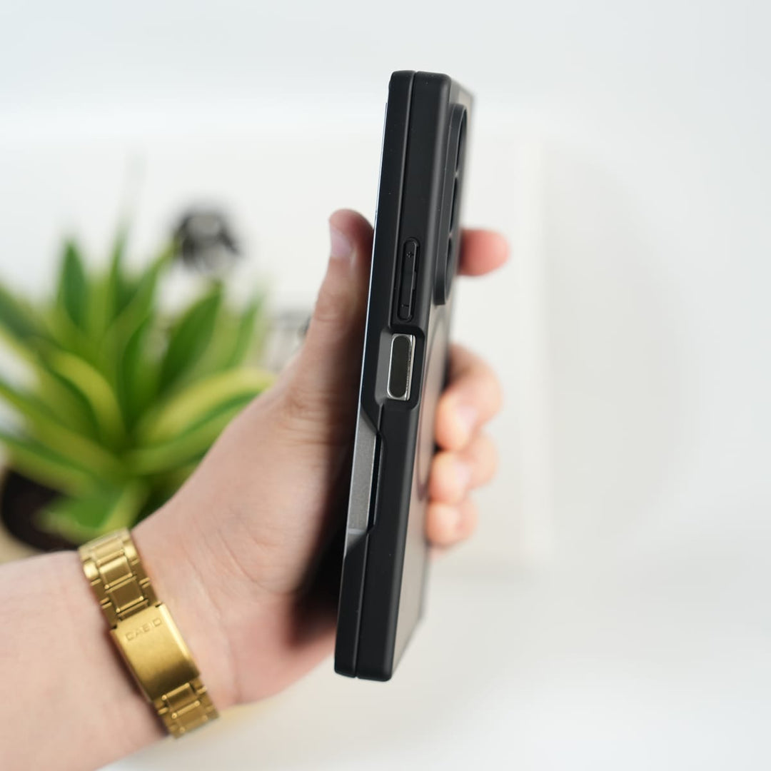 FRATO Fold 7 Collection Galaxy Z Fold 7 Magnetic Frosted Armor Case