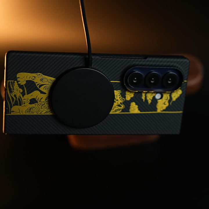 FRATO Fold 7 Collection Galaxy Z Fold 7 Royal Gold Tiger Edition Magsafe Case