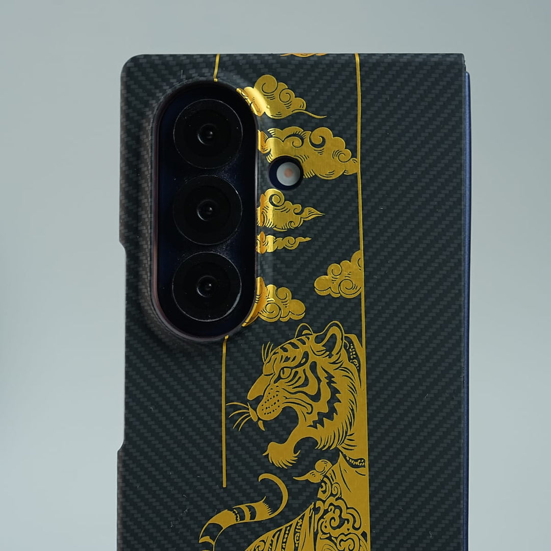 FRATO Fold 7 Collection Galaxy Z Fold 7 Royal Gold Tiger Edition Magsafe Case