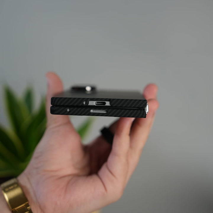 FRATO Fold 7 Collection Galaxy Z Fold 7 Ultra-Slim Carbon Fiber Texture Case with Front glass Protection
