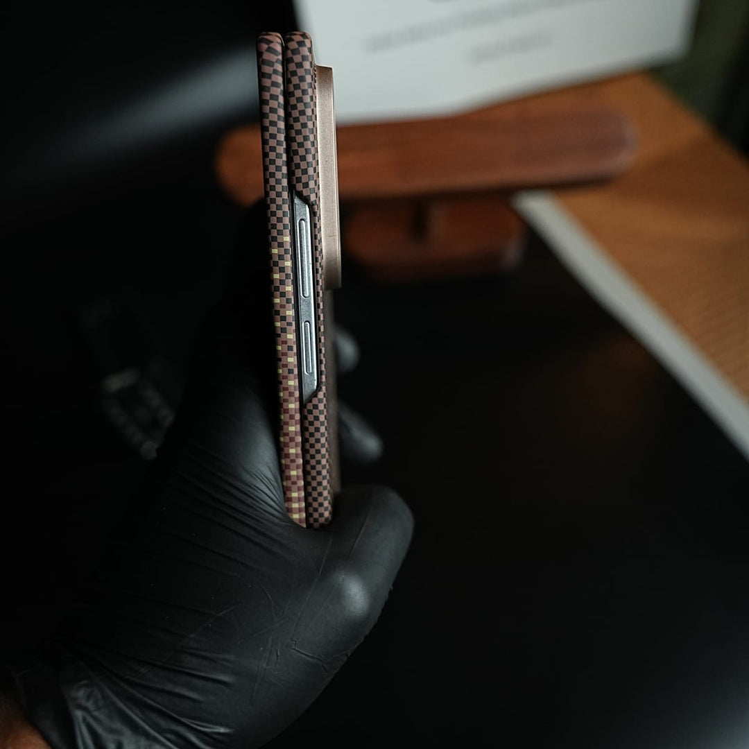 FRATO Fold 7 Collection Pixel Gradient Case for Galaxy Z Fold 7 | Protective Slim Case
