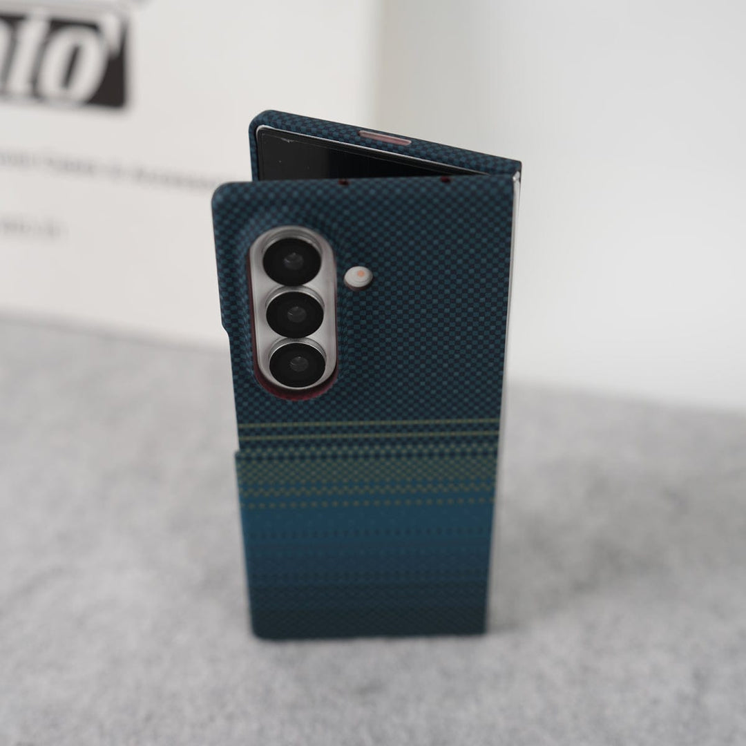 FRATO Fold 7 Collection Samsung Galaxy Z Fold 7 Carbon Fiber Texture Aramid Design Hard Pc MagSafe Case Cover