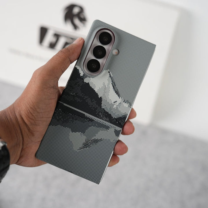 FRATO Fold 7 Collection Samsung Galaxy Z Fold 7 Carbon Fiber Texture Aramid Design Hard Pc MagSafe Case Cover
