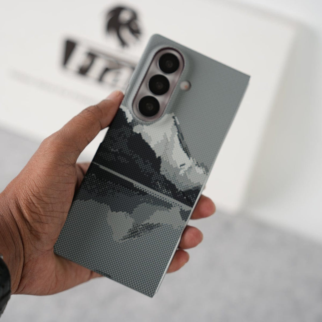FRATO Fold 7 Collection Samsung Galaxy Z Fold 7 Carbon Fiber Texture Aramid Design Hard Pc MagSafe Case Cover