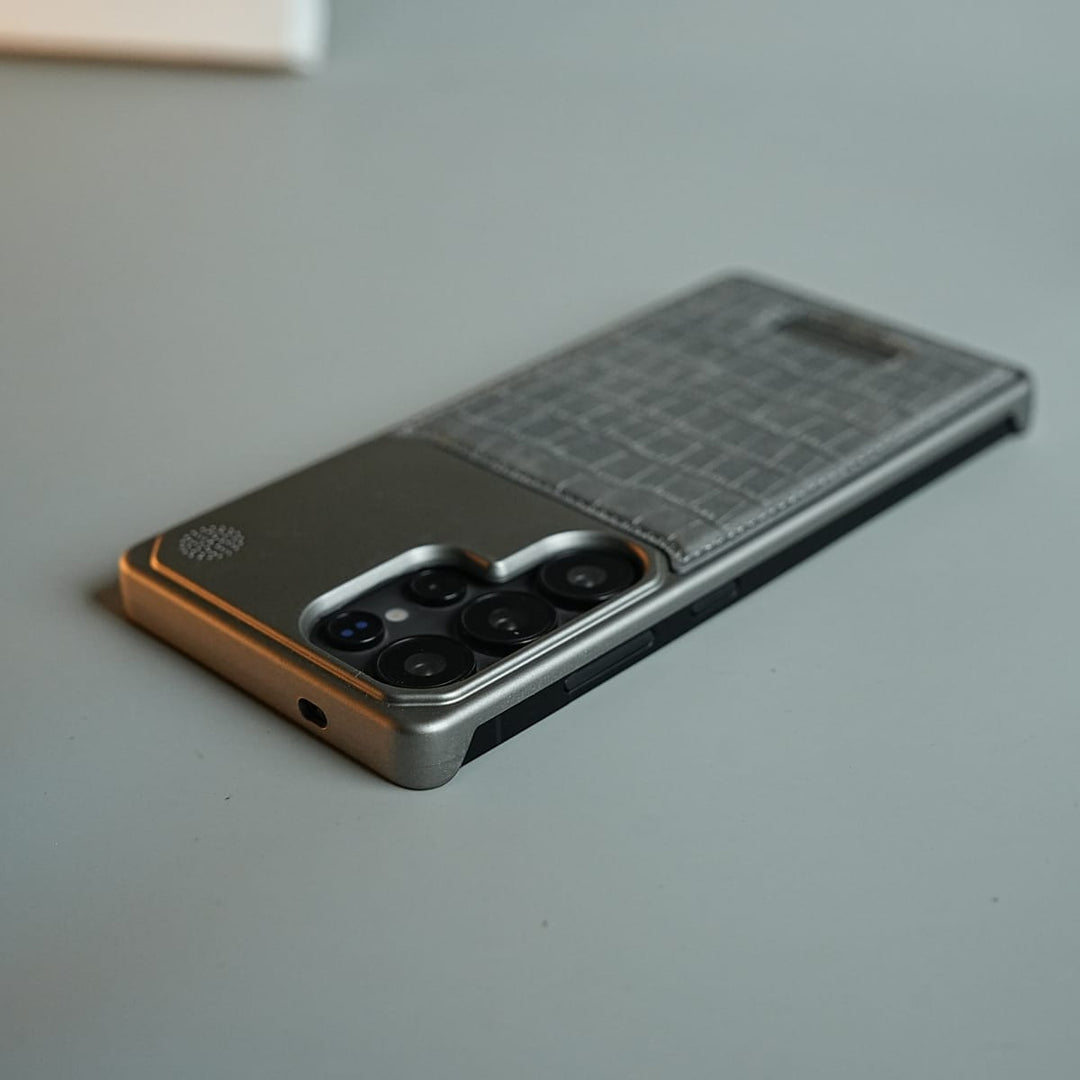 FRATO Galaxy Ultra Series Galaxy Ultra Series Premium Crocodile Texture Stitched MagSafe Case