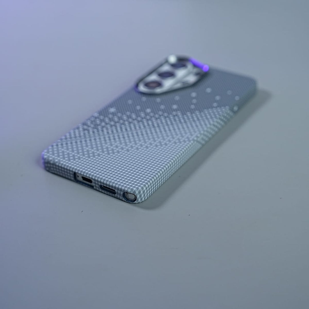 FRATO Galaxy Ultra Series Galaxy Ultra Series Premium Pixel Gradient MagSafe Case with Metal Camera Frame