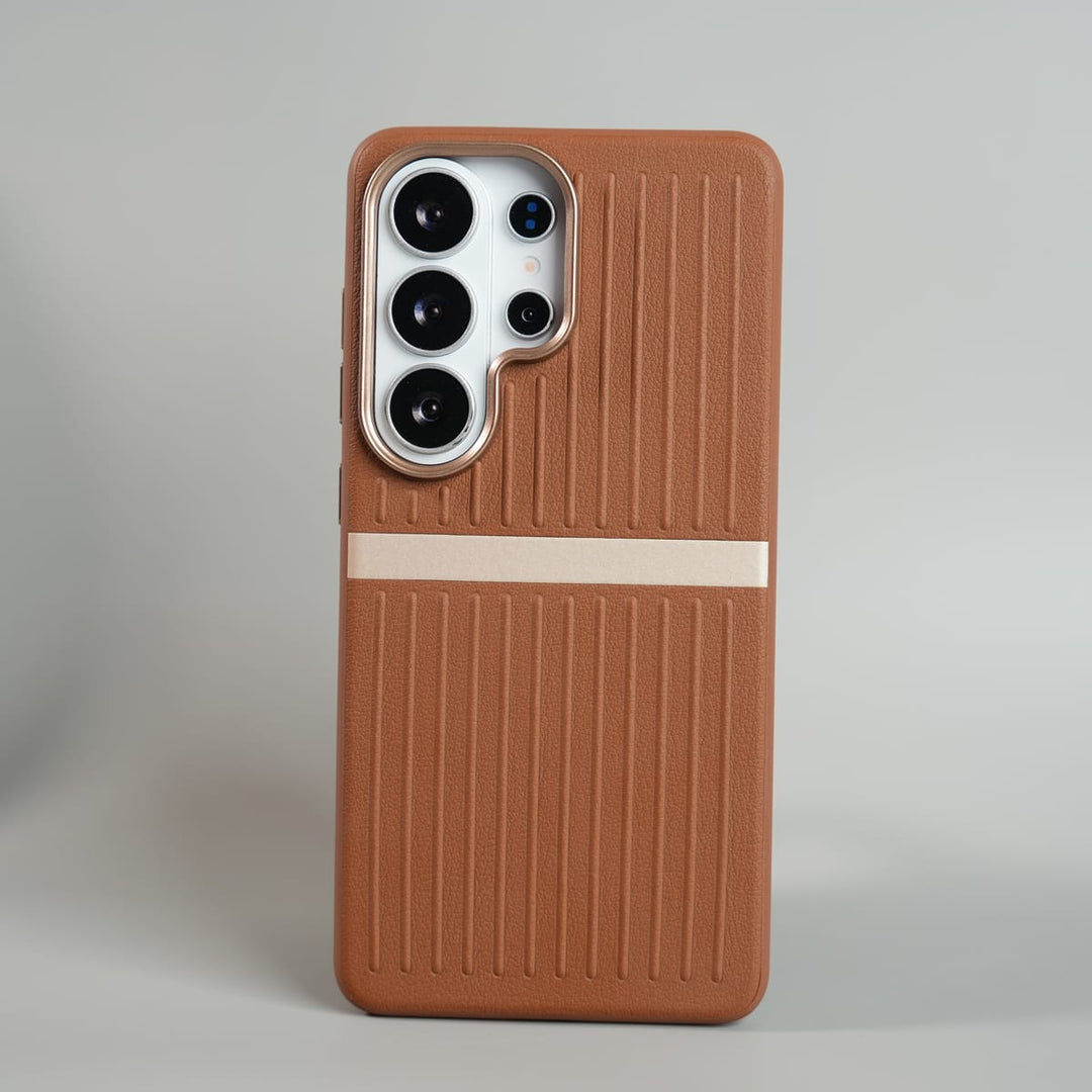 FRATO Galaxy Ultra Series S26 Ultra / Brown Galaxy Ultra Series MagSafe Case | Premium Suitcase Textured Grip Cover with Metal Camera Bumper