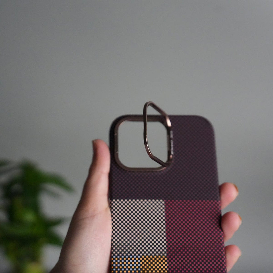 FRATO iPhone 15 Series iPhone 15 Series Carbon Fiber Texture Design Hard Pc MagSafe Case Cover CornerYellow