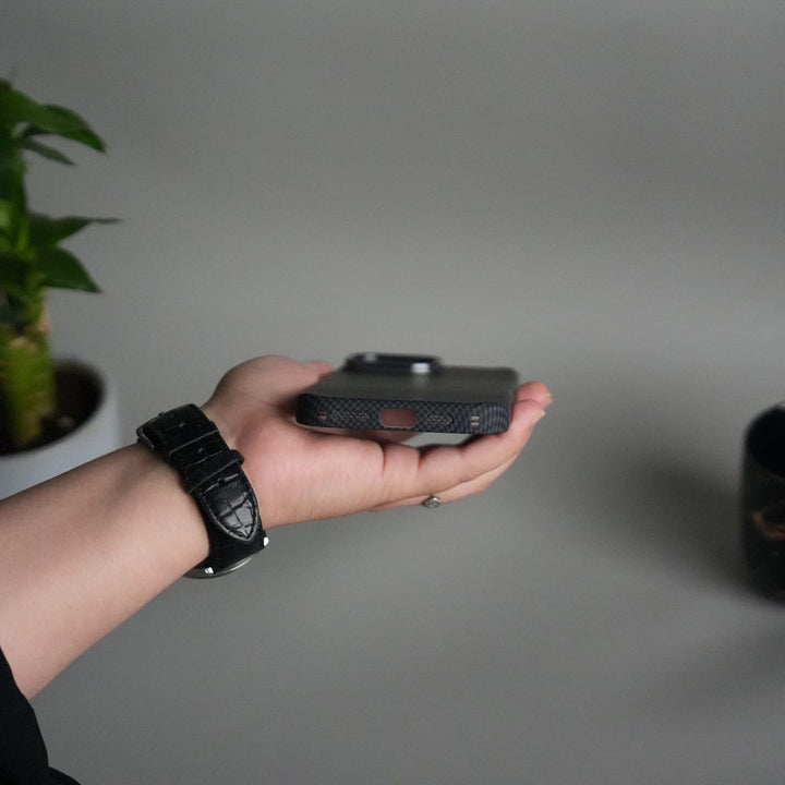 FRATO iPhone 15 Series iPhone 15 Series Carbon Fiber Texture Design Hard Pc MagSafe Case Cover GreenOrange