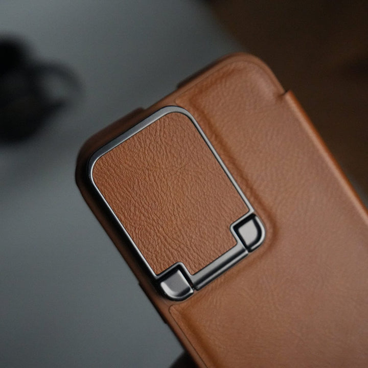 FRATO iPhone 15 Series iPhone 15 Series Flip Case With Metal Camera Stand