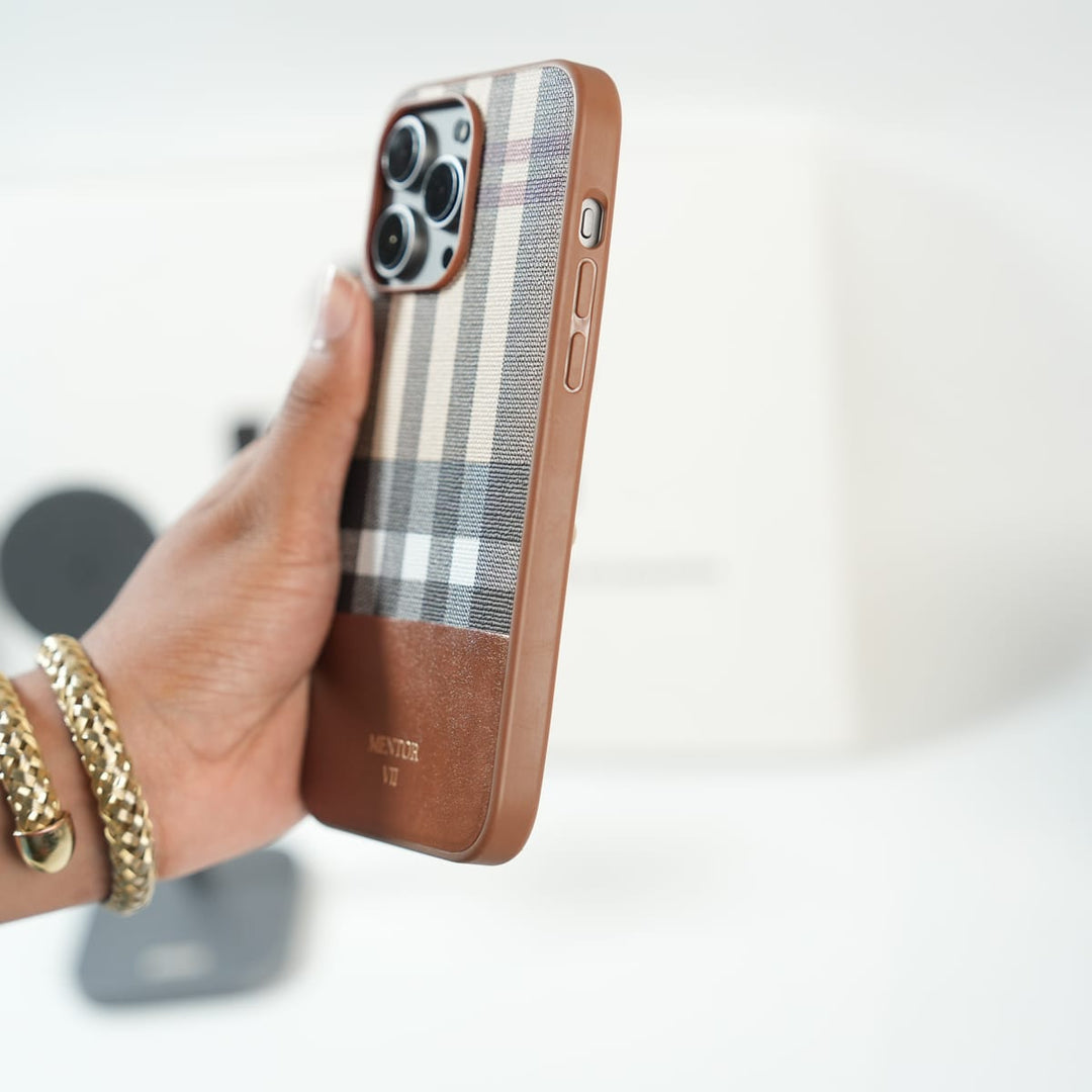 FRATO iPhone 15 Series iPhone 15 Series MENTOR Series MagSafe Premium Leather Cover