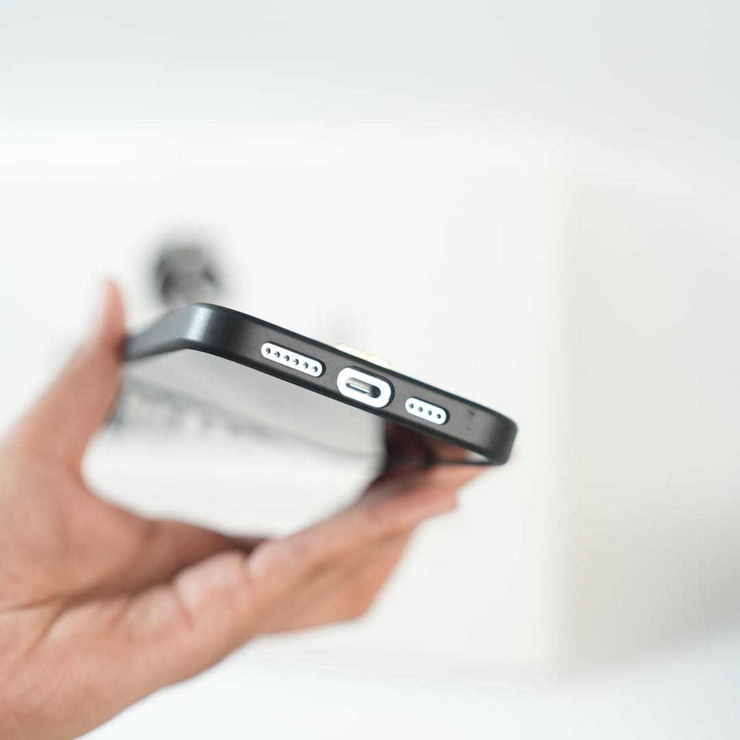 FRATO iPhone 15 Series iPhone 15 Series MENTOR Series Premium Card Holder Cover