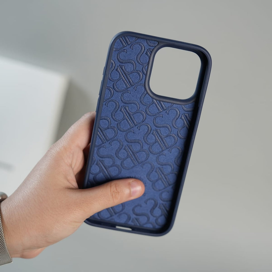 FRATO iPhone 15 Series iPhone 15 Series Premium Leather Card Holder Case with Stitched Crest Design