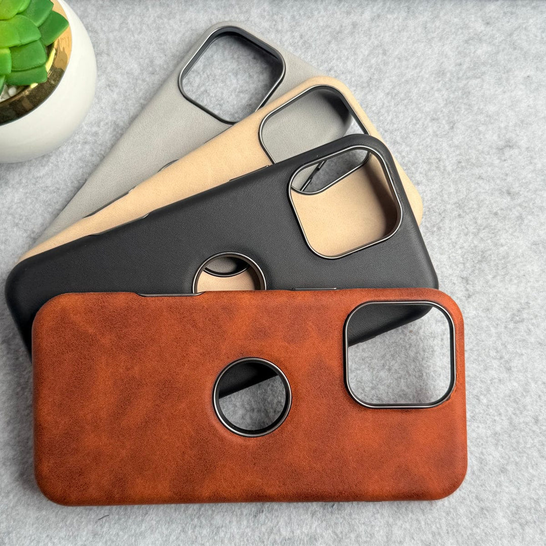 FRATO iPhone 15 Series iPhone 15 Series Textured PU Leather Logo Cut MagSafe Case Cover