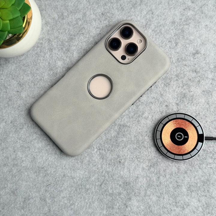 FRATO iPhone 15 Series iPhone 15 Series Textured PU Leather Logo Cut MagSafe Case Cover