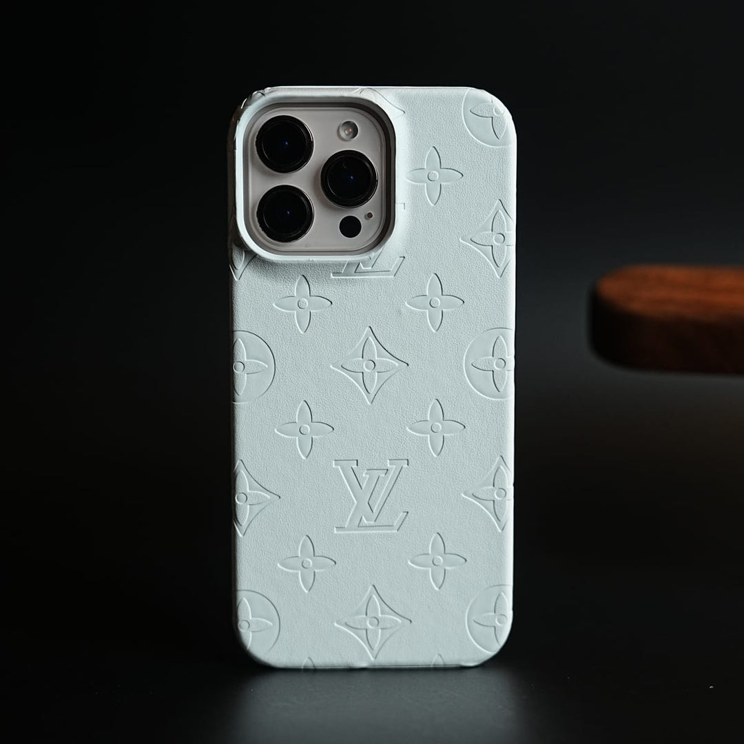 FRATO iPhone 16 Series 16 Pro Max / White Luxury PU Leather Case for iPhone 16 Series | Fashion Brand Cover